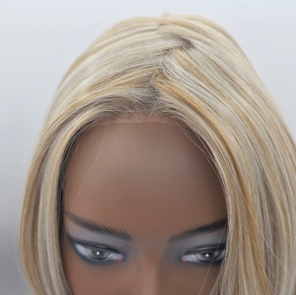 Nels Wigs Cissy Cool Blonde With Lowlights Monofilament Wig - Picture 6 of 16